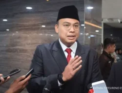 Angga Raka Prabowo, ‘Manusia Tiga Jabatan’ di Era Prabowo: Ini Alasan di Balik Kekuatan Komunikasi Pemerintah!