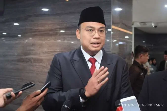Angga Raka Prabowo dilantik menjadi Kepala Badan Komunikasi Pemerintah.