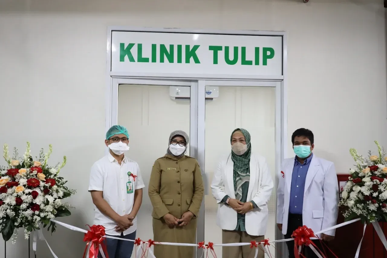 Peresmian Klinik Tulip, dihadiri perwakilan CT Corp dan pemerintah daerah.