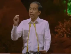 Bioskop Jadi ‘Panggung’ Prabowo: Capaian Kabinet Merah Putih Tayang di Layar Lebar, Pro Kontra Mencuat!