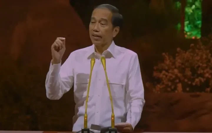 bioskop jadi panggung prabowo capaian kabinet merah putih tayang di layar lebar pro kontra mencuat portal berita terbaru