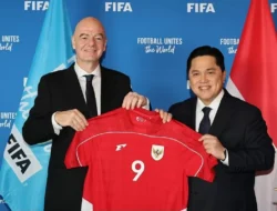 Breaking News! FIFA Dukung Penuh Erick Thohir Rangkap Jabatan, Ini Penjelasan Infantino yang Bikin Lega