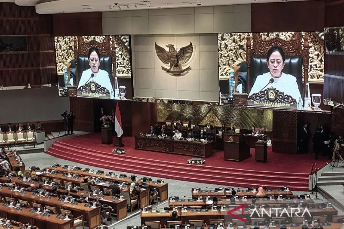 Gedung Parlemen adakan rapat bahas revisi UU Polri untuk Prolegnas Prioritas 2025.