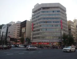 Bukan Shibuya! Lingkungan di Tokyo Ini Dinobatkan Paling Keren Sedunia 2025, Punya 130 Toko Buku!