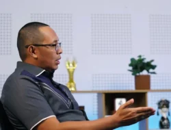 Dicopot dari PCO, Hasan Nasbi Langsung Duduki Kursi Komisaris Pertamina: Ada Apa Sebenarnya?