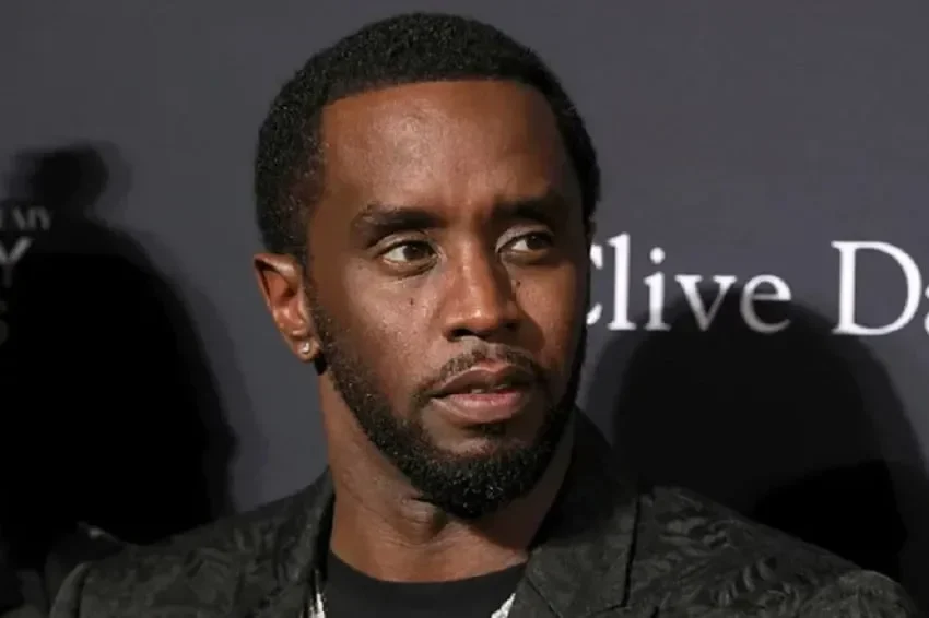 Potret Sean 'Diddy' Combs saat persidangan hukumnya yang kontroversial.
