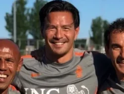 Drama Kursi Pelatih Timnas U-23: PSSI Ungkap Nasib Gerald Vanenburg di Tengah Penunjukan Indra Sjafri untuk SEA Games 2025!