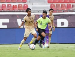 Drama Super League: Arema FC ‘Bunuh Diri’ di Menit Akhir, Persib Pesta Meski Main 10 Orang!