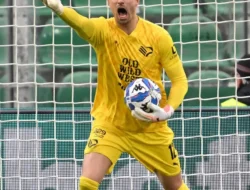 Emil Audero Gacor Abis! Kiper ‘Tembok’ Cremonese Siap Hadapi Mantan Klub Como, Laga Ini Bakal Jadi Pembuktian Paling Emosional?