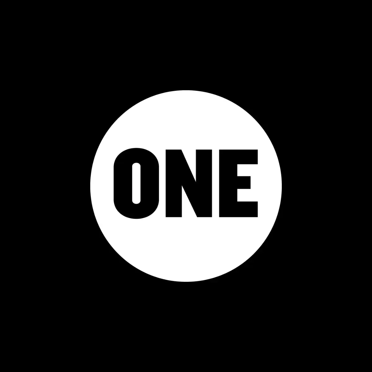 Logo film "One Battle After Another" dengan tulisan "ONE" di lingkaran putih.