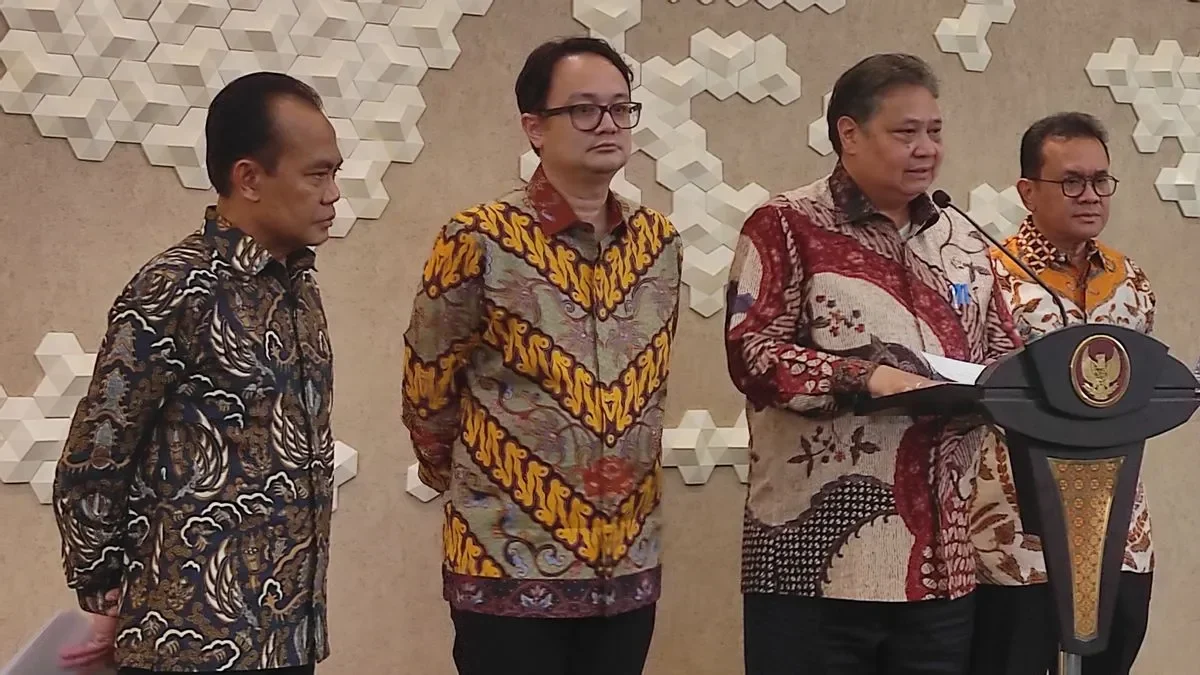 Menteri Pertanian umumkan larangan terbatas impor tepung tapioka untuk lindungi petani singkong.