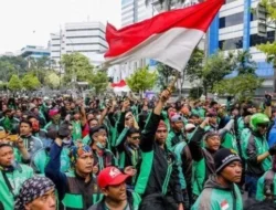 Geger! Ribuan Ojol Ancam ‘Lumpuhkan’ Jakarta Besok, Ini 7 Tuntutan yang Bikin Kemenhub Panas Dingin!