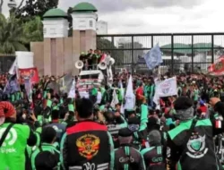 GEGER! Ribuan Ojol Siap Geruduk DPR 17 September, Kematian Affan & Potongan Aplikasi Jadi Bom Waktu!