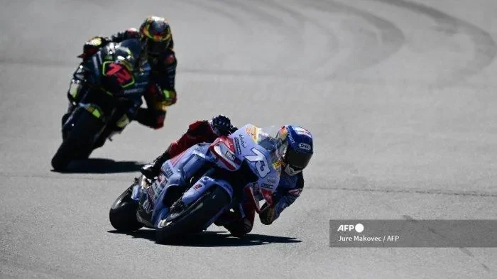 Pembalap MotoGP beraksi di Sirkuit Motegi, tempat Marc Marquez raih gelar kesembilan.