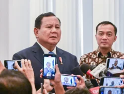 Heboh Video Prabowo di Bioskop: Komdigi Beberkan Strategi Komunikasi Publik Pemerintah