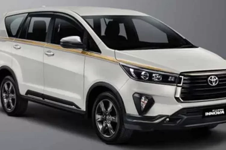 innova zenix facelift 2024 fitur baru bikin makin canggih siap jadi raja jalanan lagi portal berita terbaru