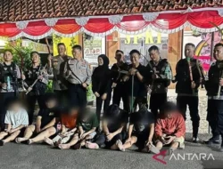 Jatipulo Mencekam! Tawuran Remaja Beruntun Hancurkan Kantor RW, Warga Ketakutan: Ada Apa Sebenarnya?