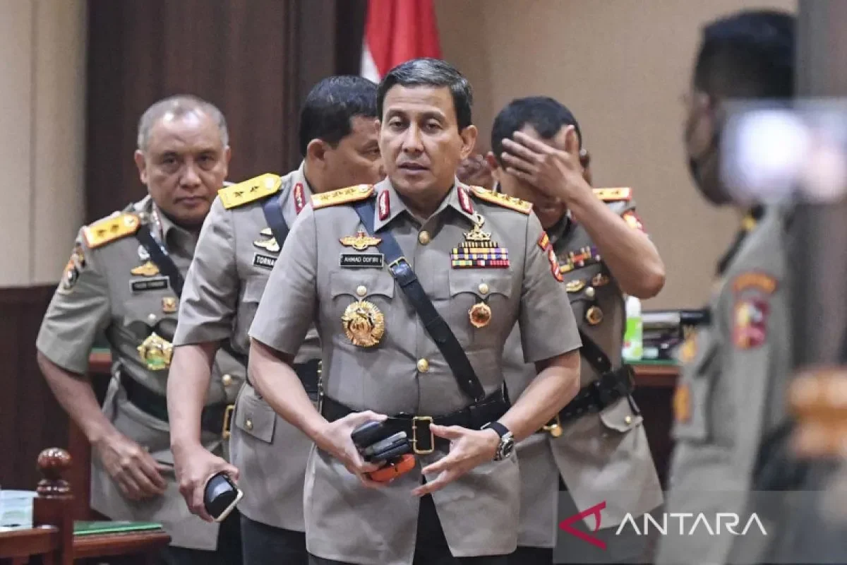 Kapolri Jenderal Polisi Listyo Sigit Prabowo bersama jajaran pimpinan Polri lainnya.