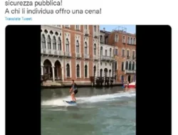 Liburan Berakhir Petaka: Pasangan Turis Kena Getah Nekat Berenang di Kanal Venesia 8 Liburan Berakhir Petaka: Pasangan Turis Kena Getah Nekat Berenang di Kanal Venesia