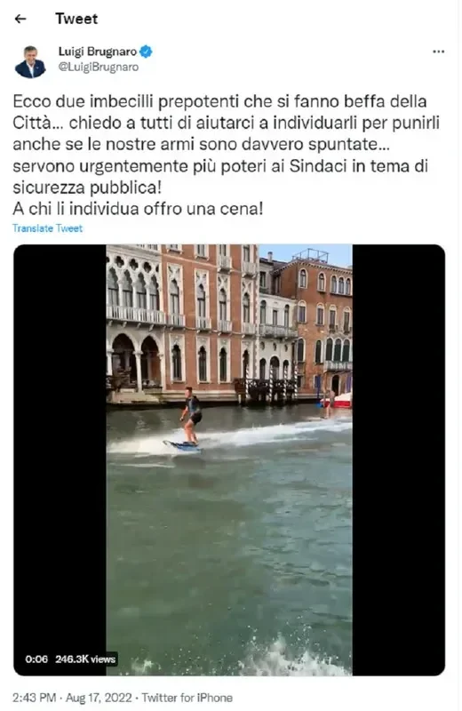 Liburan Berakhir Petaka: Pasangan Turis Kena Getah Nekat Berenang di Kanal Venesia 1 liburan berakhir petaka pasangan turis kena getah nekat berenang di kanal venesia portal berita terbaru