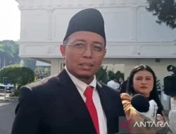 Mengejutkan! Dicopot Prabowo, Hasan Nasbi Tiba-tiba Sambangi Jokowi di Solo, Ada Apa di Balik Pertemuan Ini?
