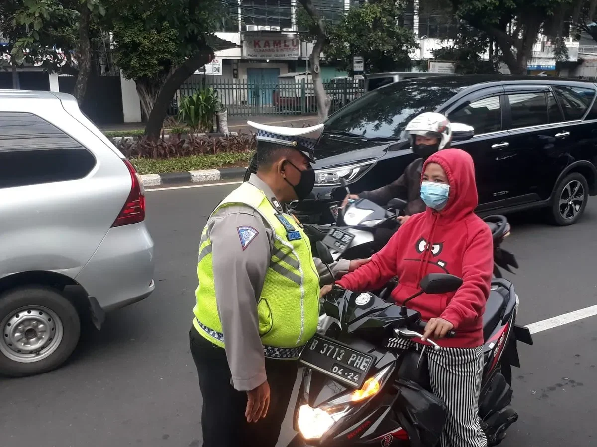 ngeri modus teman musuh sasar pelajar di kemayoran motornya dirampas di tengah jalan portal berita terbaru