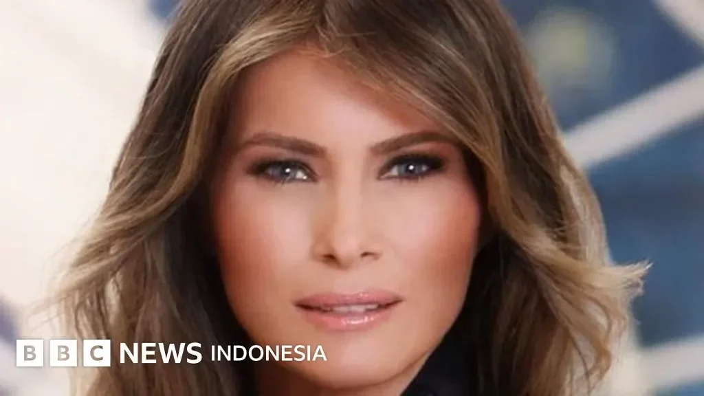 Potret Melania Trump yang terlibat insiden eskalator mati di markas PBB.