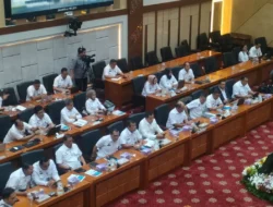 Skakmat! dr Tan Shot Yen ‘Semprot’ Program Makanan Bergizi Gratis di DPR: Burger & Mi Instan Jadi Menu Utama?