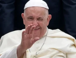 Terkuak! Jaringan Raksasa di Balik Berita Pilihanmu: Mengintip Kekuatan Global CNN Indonesia yang Jarang Disadari