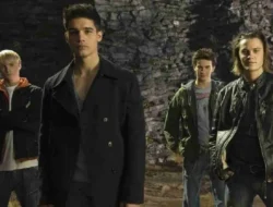 TERUNGKAP! Sebastian Stan Jadi Penyihir Jahat di The Covenant, Kisah Kekuatan Kuno yang Mengguncang Bioskop Trans TV!