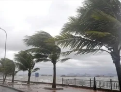 Topan Super Ragasa Bikin Asia Kacau Balau: Ribuan Penerbangan Dibatalkan, Rute Laut Lumpuh Total!