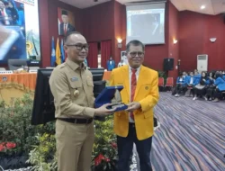 UNM Depok Guncang Dunia Akademik! Rektor Ungkap Rahasia Lulusan Berkelas Internasional