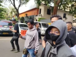 Video Horor Paman Cabul Terkirim ke Email Ayah, Kisah NFD Bikin Geger!