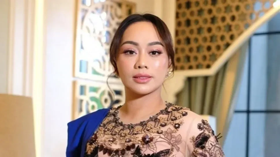 Zita Anjani, Utusan Khusus Presiden, saat menghadiri dan memberikan pesan di PKKMB UMJ.