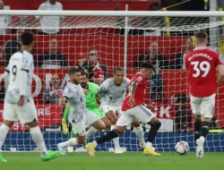 Anfield Geger! Manchester United Bikin Liverpool Gigit Jari di Kandang Sendiri