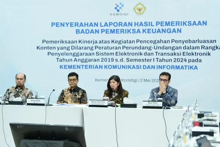 Angka Fantastis! Komdigi 'Sikat' 3 Juta Konten Negatif, Judi Online Jadi Sasaran Utama! 1 angka fantastis komdigi sikat 3 juta konten negatif judi online jadi sasaran utama portal berita terbaru