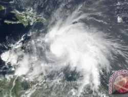 Badai Ramil Mengamuk di Filipina: Ribuan Warga Terjebak, 1 Nyawa Melayang, Penerbangan Lumpuh!