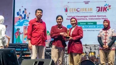 bank bjb bikin gebrakan di bik 2025 sabet penghargaan dan perluas akses keuangan di bandung surabaya portal berita terbaru