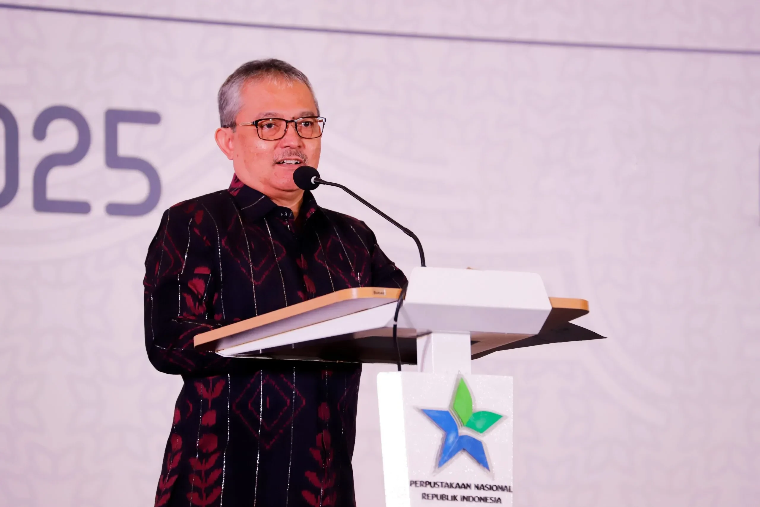 bikin bangga perpusnas ri guncang panggung dunia di barcelona sabet penghargaan unesco portal berita terbaru