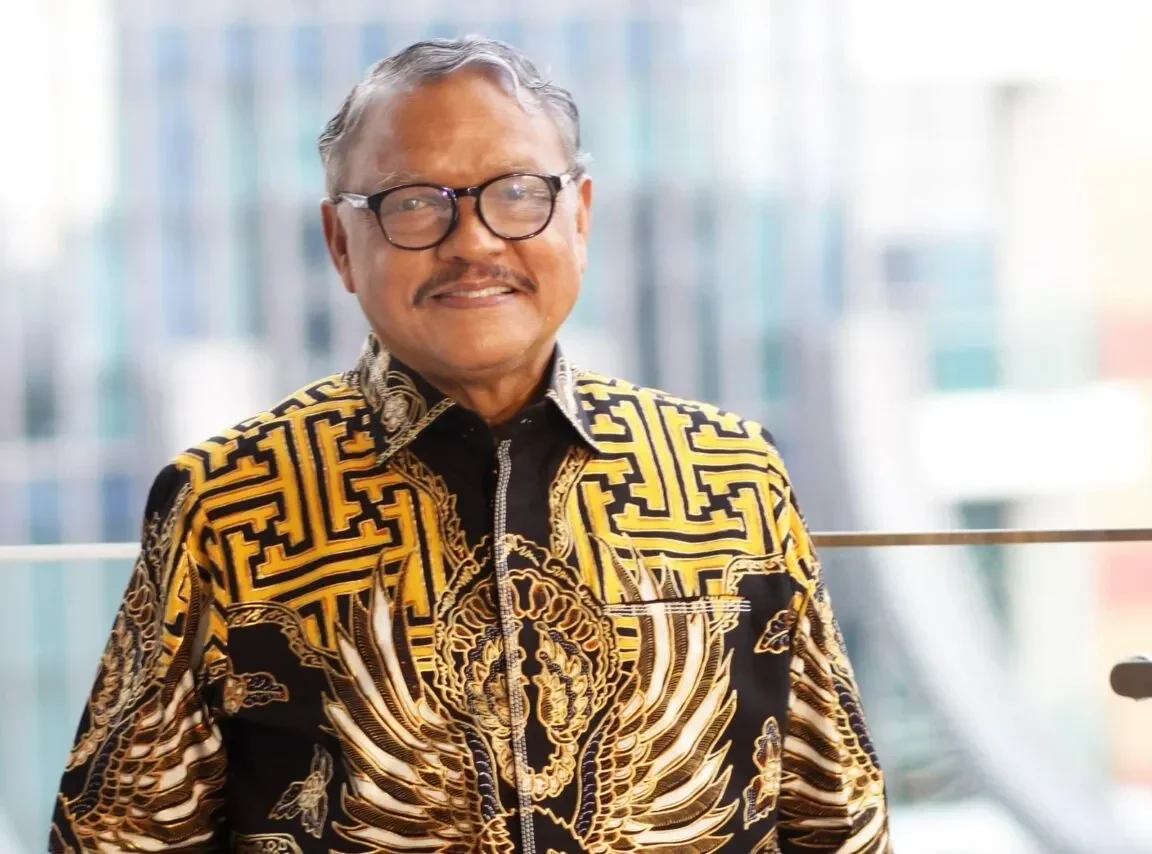 bikin geger pengacara muda pakistan ini berani gugat negara demi hapus pajak menstruasi 40 persen portal berita terbaru