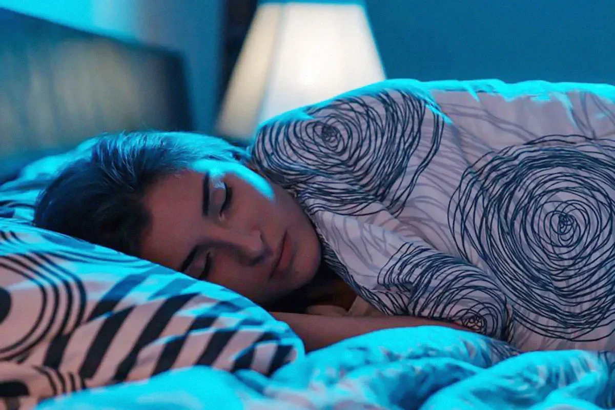 bikin kaget 8 kebiasaan malam ini bikin berat badanmu turun otomatis saat tidur portal berita terbaru