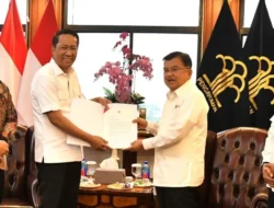 Bikin Kaget! Menkum Sahkan PSI Secepat Kilat, Sinyal Lolos Parlemen 2029 Makin Kuat?