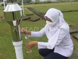 BMKG Bongkar Ancaman Badai Bualoi: Wilayah Ini Siap-siap Hujan Lebat dan Angin Kencang!