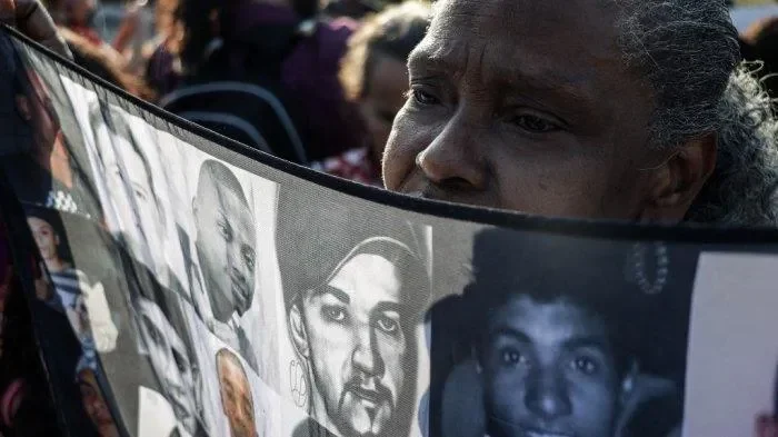 Brasil Geger! Razia Narkoba Tewaskan 132 Orang, Warga Ngamuk Turun ke Jalan Tuntut Keadilan 1 brasil geger razia narkoba tewaskan 132 orang warga ngamuk turun ke jalan tuntut keadilan portal berita terbaru