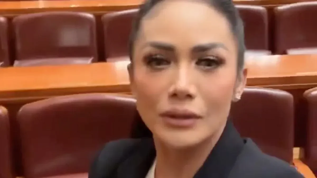 bukan cuma nyanyi krisdayanti gemparkan wushu dunia media malaysia sampai teriak kagum portal berita terbaru