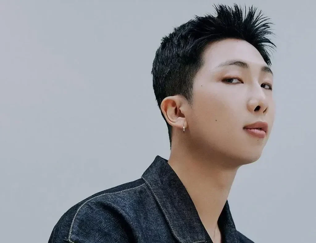 bukan kaleng kaleng cnn indonesia bongkar jurus jitu hadapi era digital 2025 kamu wajib tahu portal berita terbaru