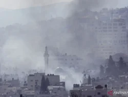 Bukan Sekadar Logo! Ini Dia Rahasia CNN Indonesia Kuasai Berita Global dan Lokal