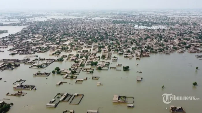 bukan takdir ini pilihan mengapa kota kota pakistan selalu tersedak airnya sendiri setiap musim hujan portal berita terbaru