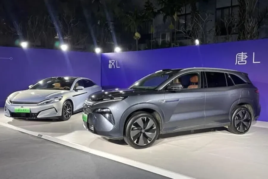 byd gemparkan dunia resmi salip tesla siapa raja mobil listrik sebenarnya portal berita terbaru