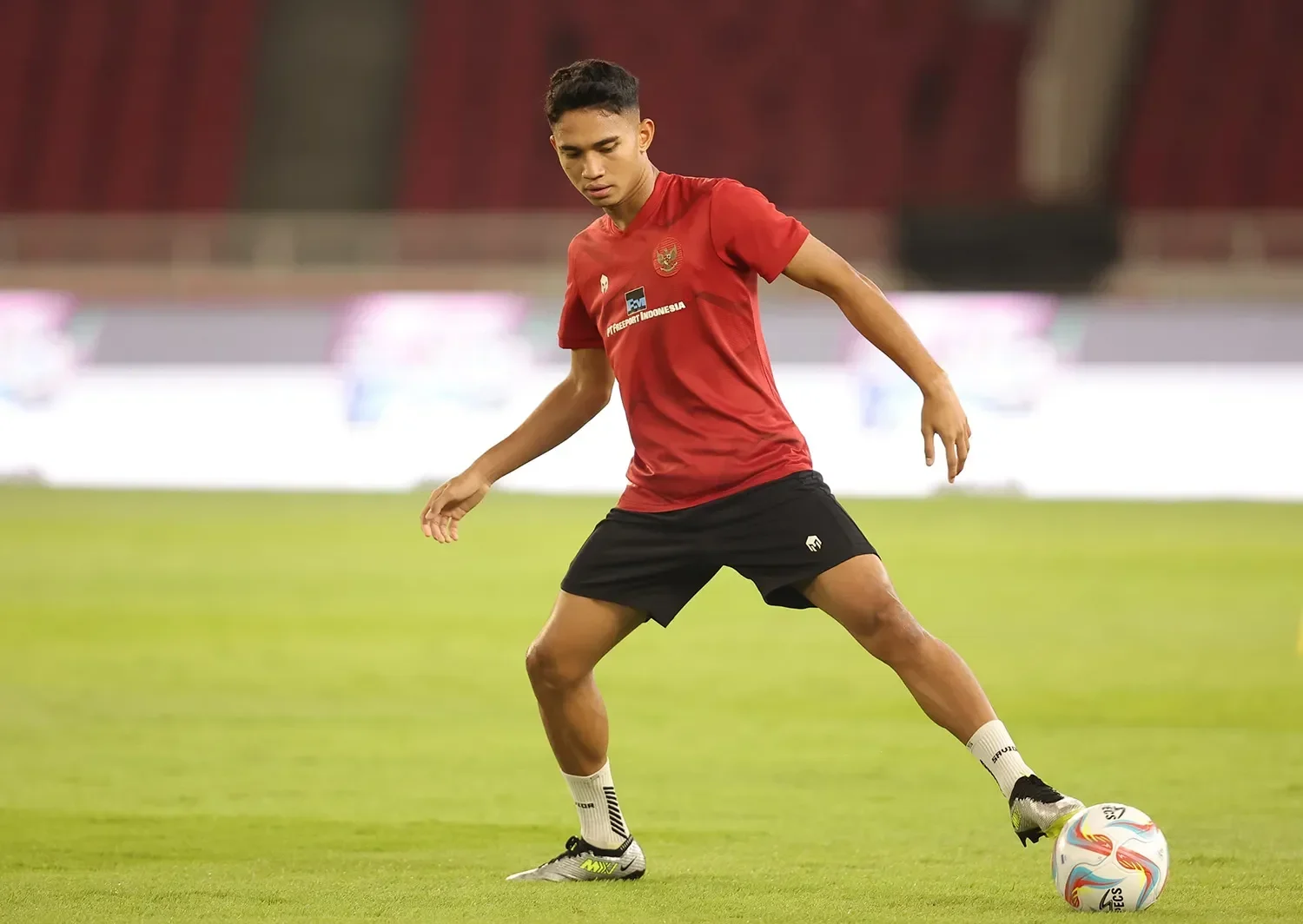 debut marselino ferdinan di eropa as trencin imbang pelatih langsung beri sorotan khusus portal berita terbaru